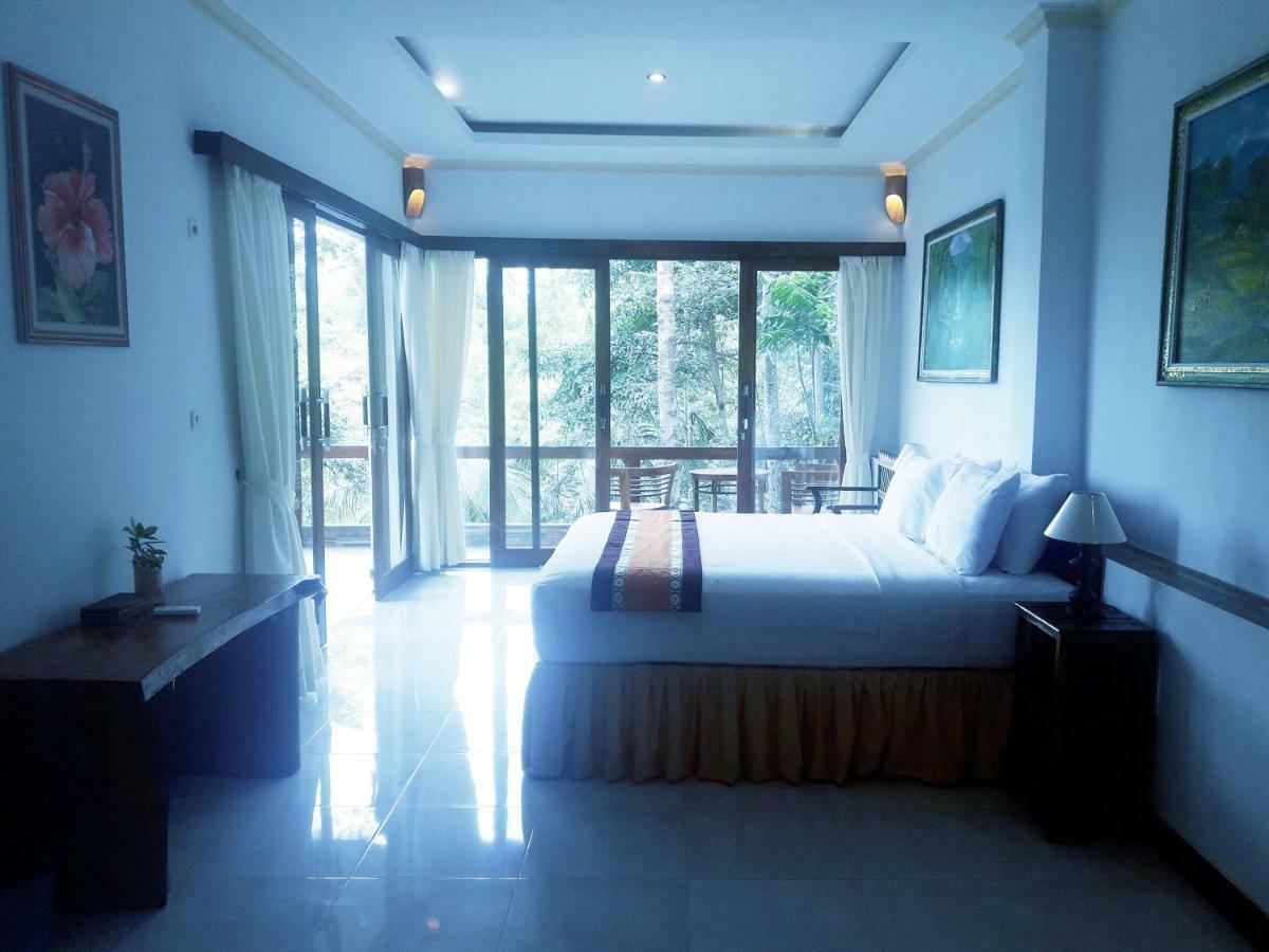 Готель Ubud River Side House Екстер'єр фото